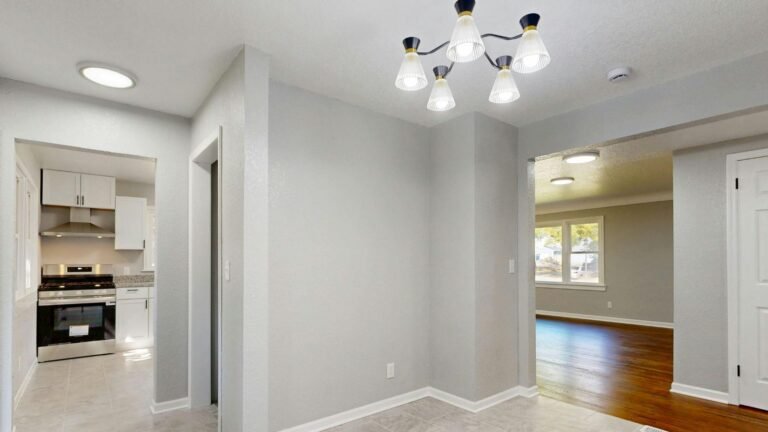 Oronsuuts: Understanding Mongolia’s Modern Residential Housing Oronsuuts: Understanding Mongolia’s Modern Residential Housing